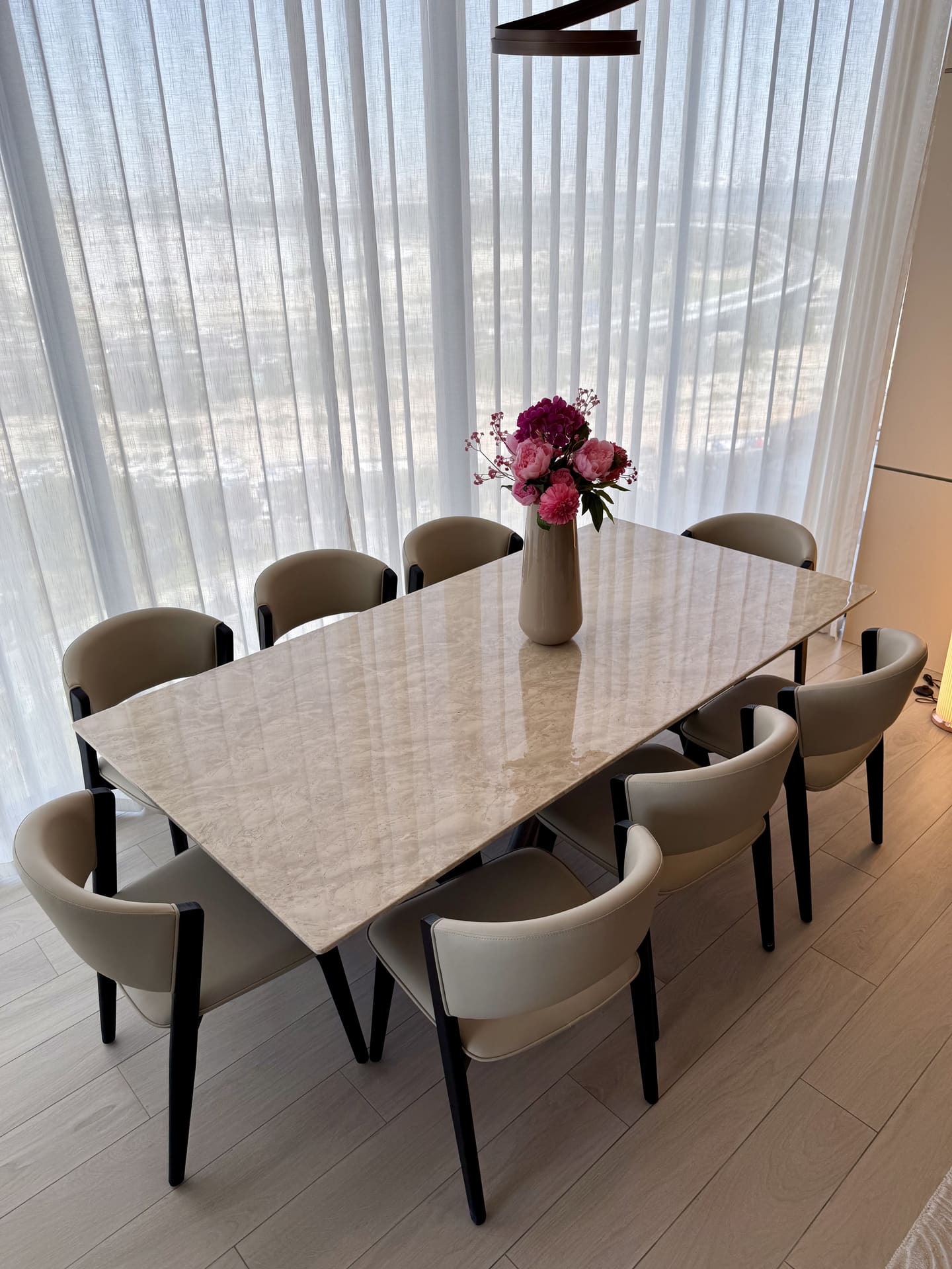 Curtains & Wallpapers - Divano